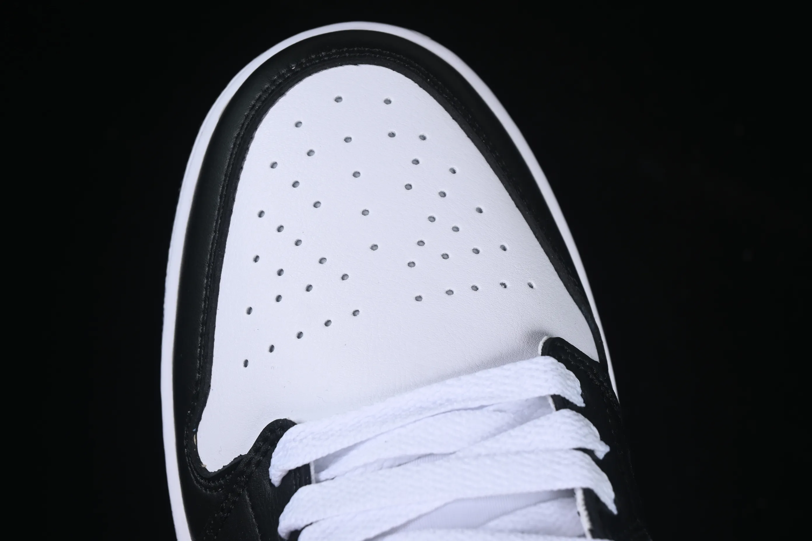 All categories Air Jordan Jordan series basketball shoes Air Jordan 1 Low Air Jordan 1 Low AJ1 Joe 1 black and white low-top cultural and leisure sports sneakers 553558-165